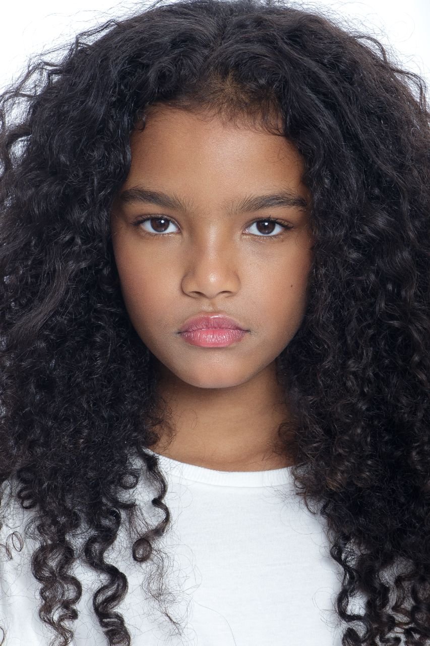 Retrato de talento infantil feminino